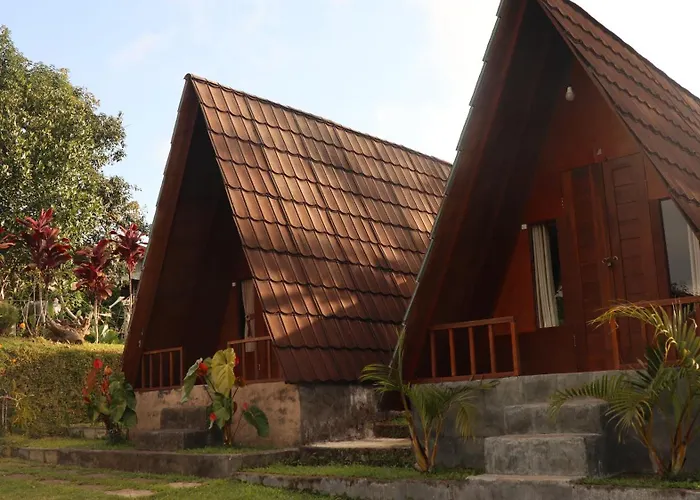 ラグジュアリーテント Puncak Giri Nature Gitgit