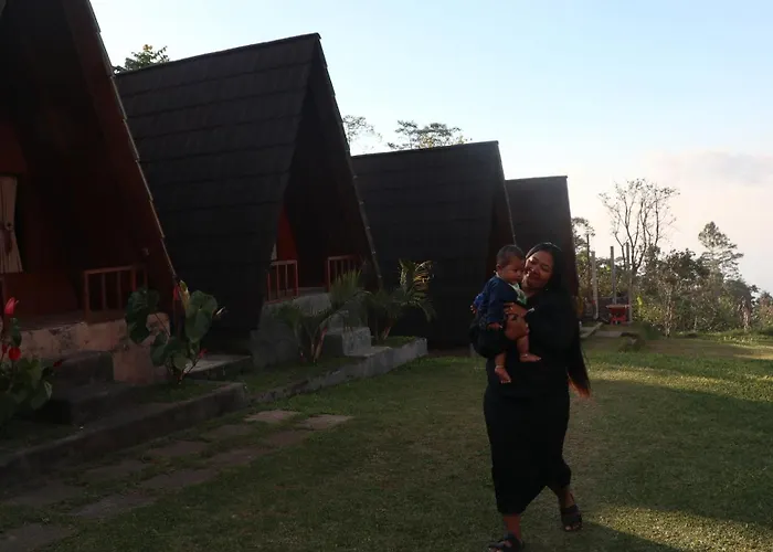 Puncak Giri Nature Gitgit