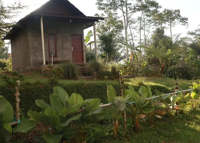 Puncak Giri Nature Campo de lujo *